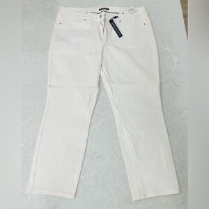JustFab Straight Leg White Denim Jeans Petite size 36